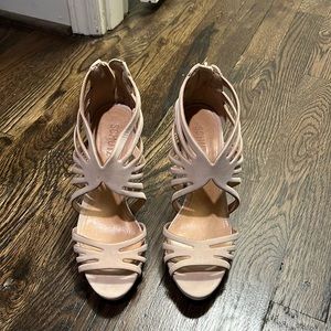 Schutz Stilleto Tan Heals! EUC!